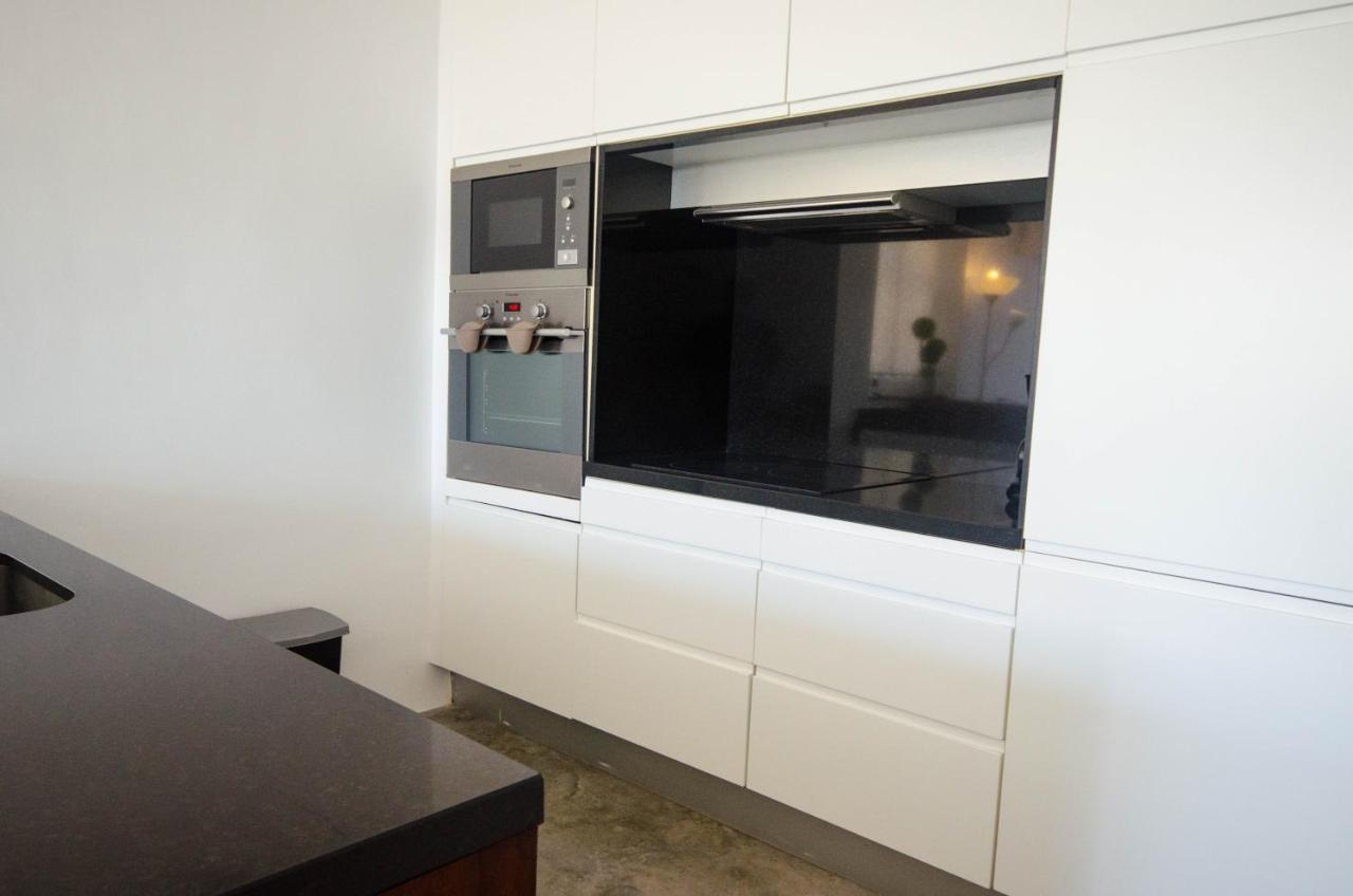 Apartment Seghers- Seaside Charm By The Beach Estepona Exteriör bild